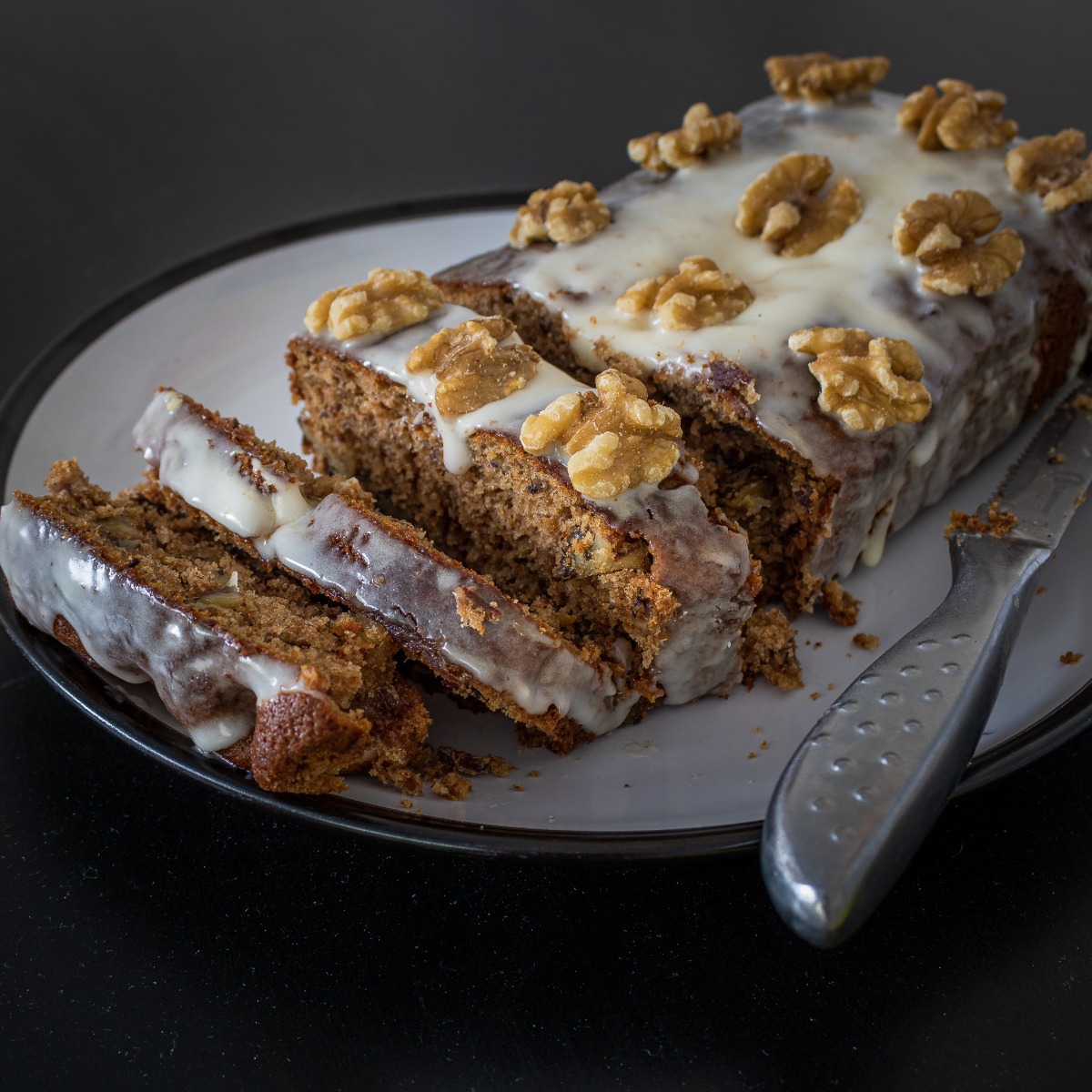 Date and Walnut Cake Date and Walnut Cake