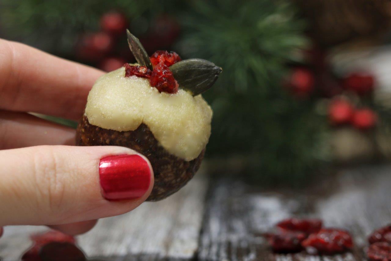 Mini Christmas Pudding Balls Mini Christmas Pudding Balls